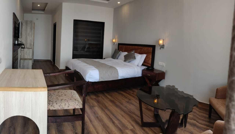 Bedroom 4, Parwati Retreat, Almora