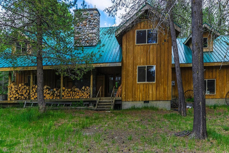 Exterior & Views 2, Sun Mountain Ranch Bunkhouse - Near Crater Lake, Klamath