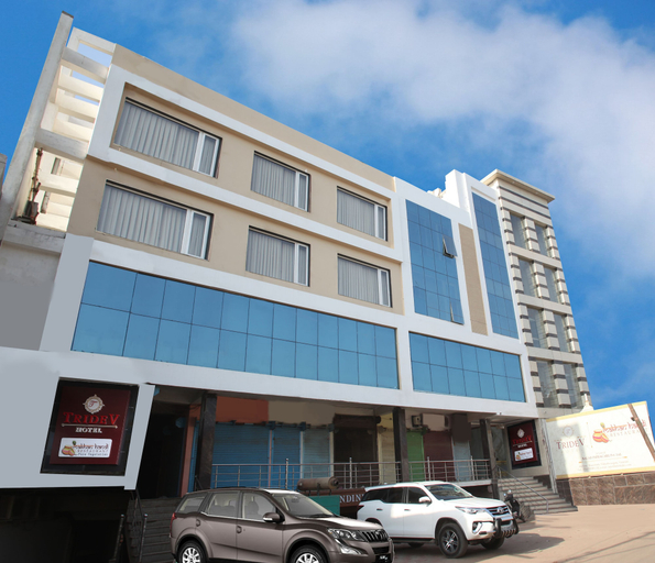 Exterior & Views 2, Hotel Tridev, Varanasi