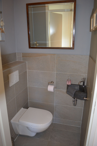 Bathroom 3, Onthaasten in de Achterhoek, Lichtenvoorde