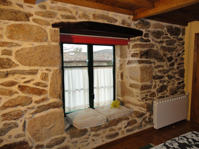 Others 4, Rectoral de Candas, Ourense
