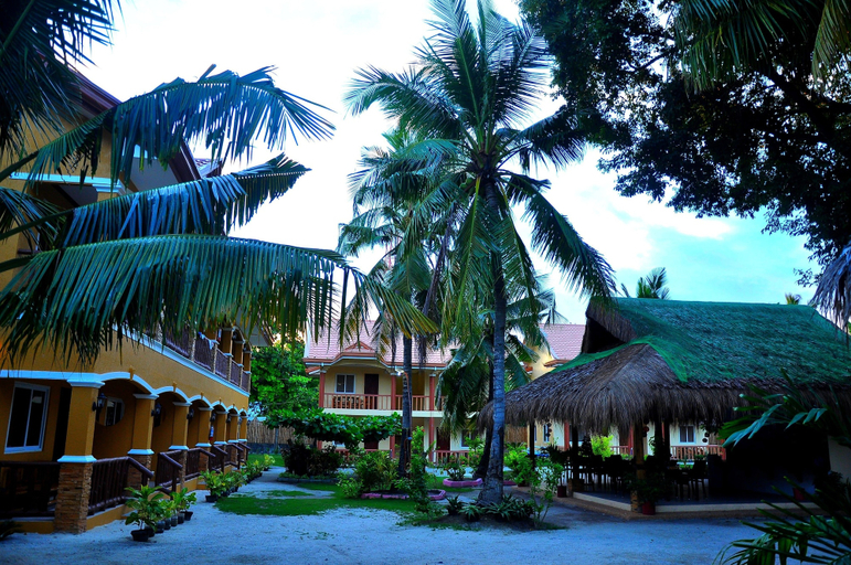 Exterior & Views 2, Slam's Garden Dive Resort, Daanbantayan