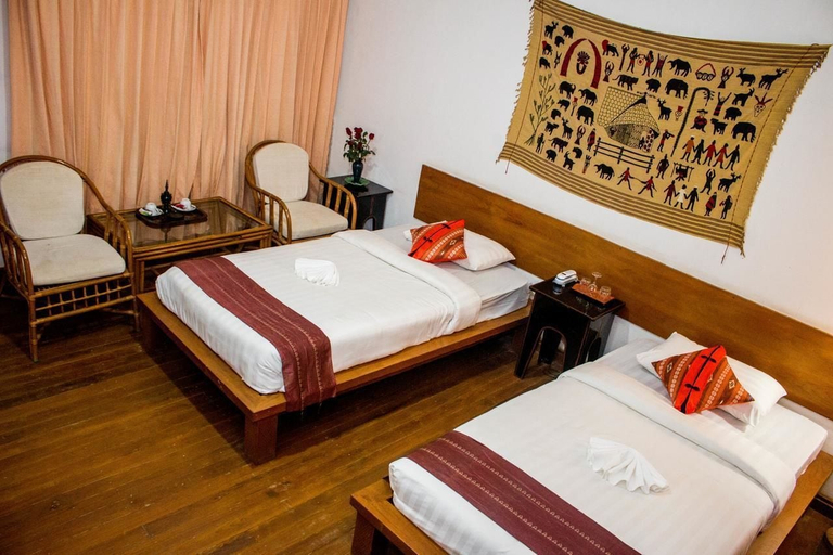 Bedroom 3, Lawkanat Hotel, Myingyan