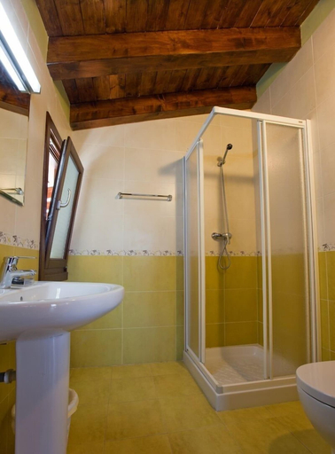 Bathroom, Casa Rural Otxoenea, Guipúzcoa