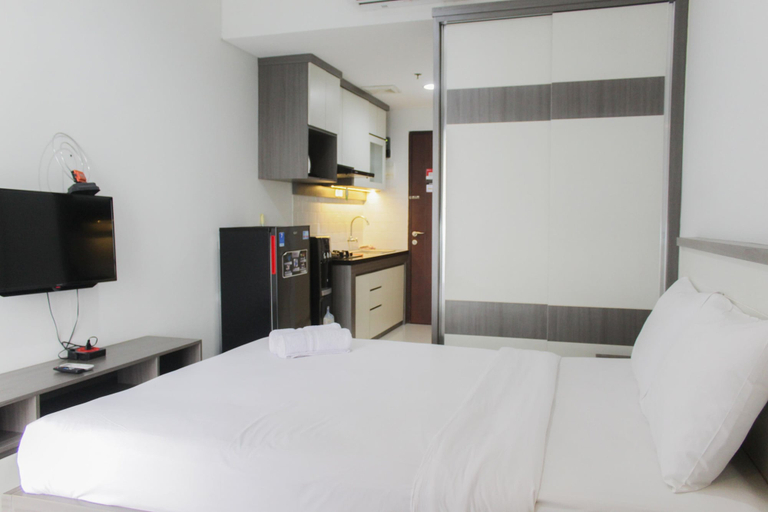 Bedroom 3, Modern Studio Apartment at Springwood Residence Tangerang By Travelio, Tangerang