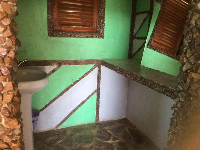 Bathroom, Ruma River Lodge, Ndhiwa