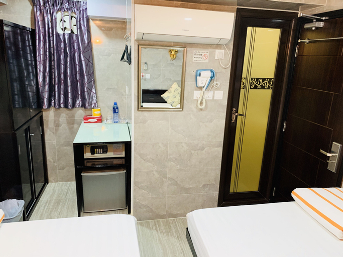 Bedroom 8