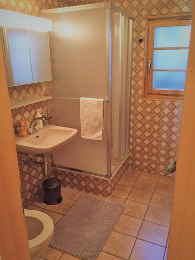 Bathroom, Wasserhügeli, Goms