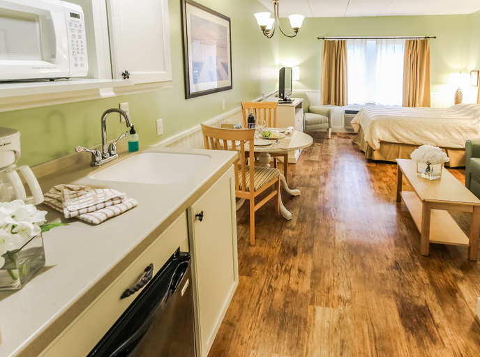 Bedroom 4, Holly Tree Resort, Barnstable