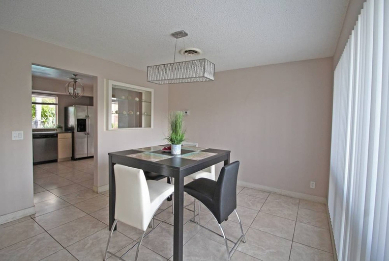 Others 5, Exclusive Home By Traveline Plus, Broward