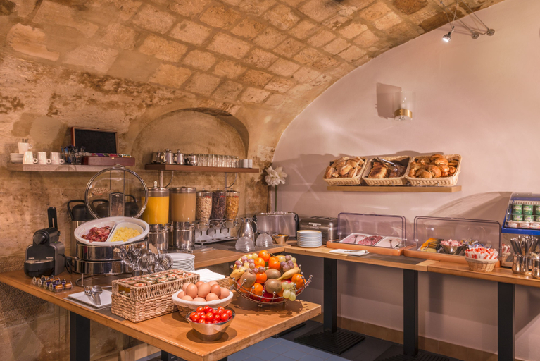 Food & Drinks 5, Hotel Volney Opera, Paris