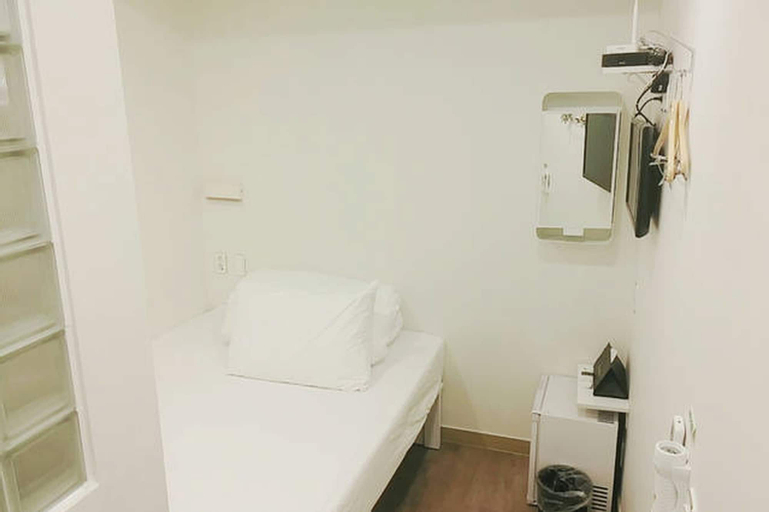 Bedroom 4, K-Guesthouse Myeongdong 1, Jung