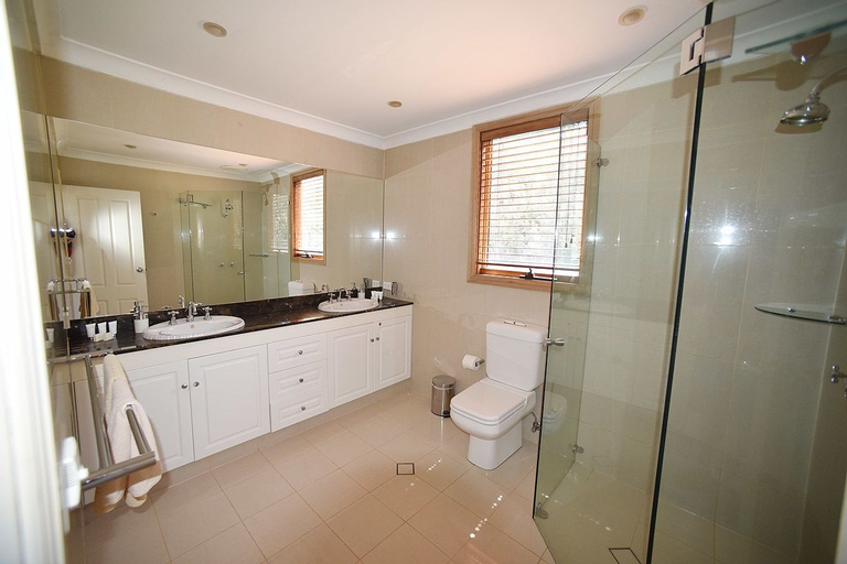 Bedroom 4, Thredbo 1380, Snowy River