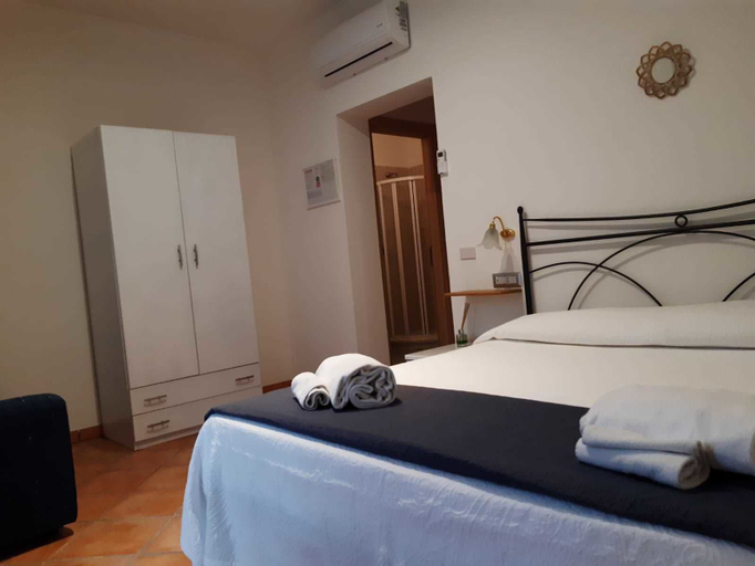 Bedroom 3, Casale del Borgo, Salerno