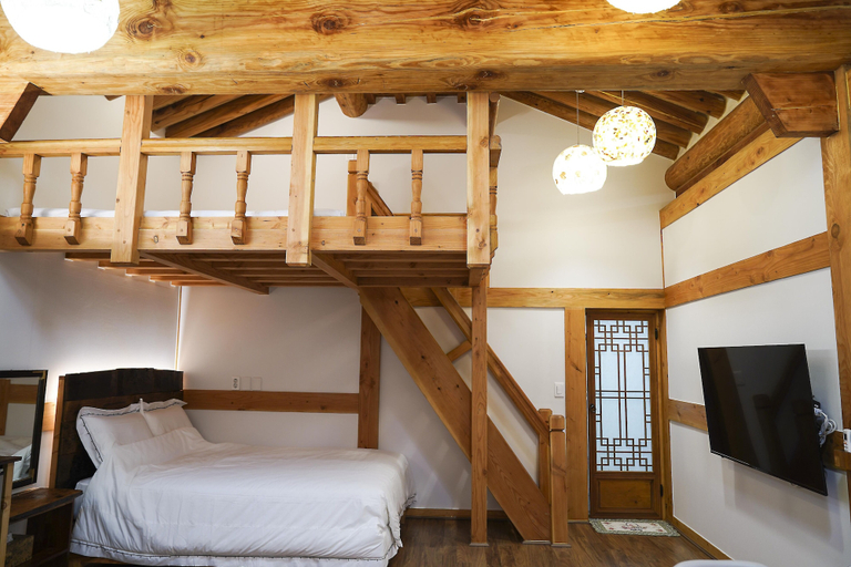 Bedroom 3, Samlockhon, Jeonju