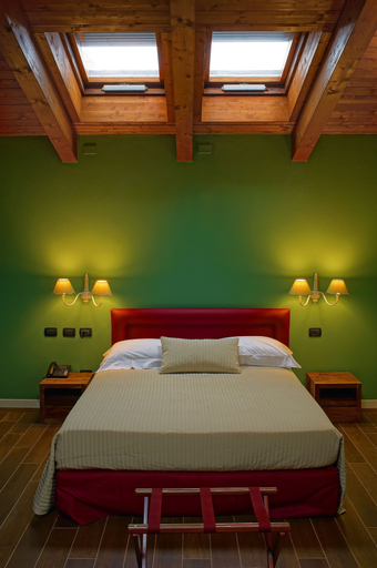 Bedroom 4, Agriturismo Il Boschetto, Monza and Brianza