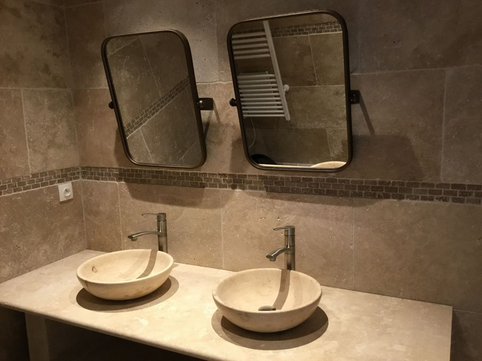 Bathroom 5, Le Mas de Nonin - Chambres d'hotes, Bouches-du-Rhône
