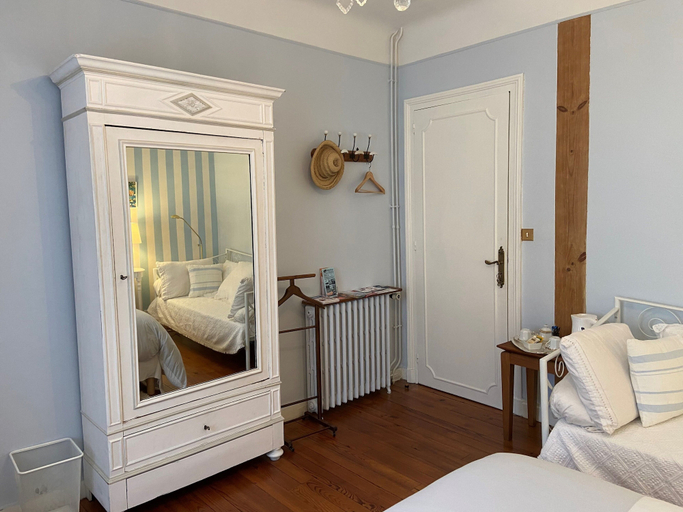 Bedroom 4, La Croix Blanche, Landes
