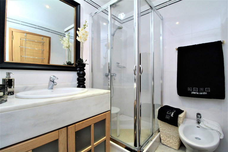 Bathroom 3, Lido Apartment Excellant Location, Funchal