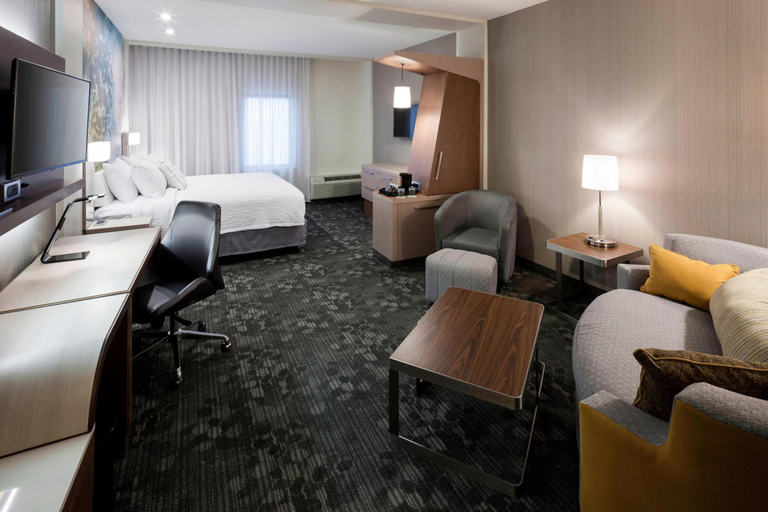 Bedroom 4, Courtyard by Marriott Houston North/Shenandoah, Montgomery
