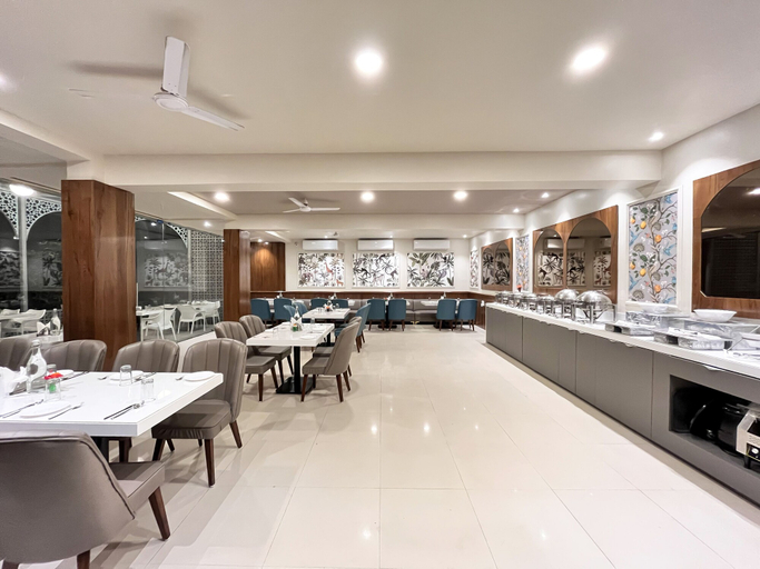 Food & Drinks 4, Olive Resorts, Nagpur