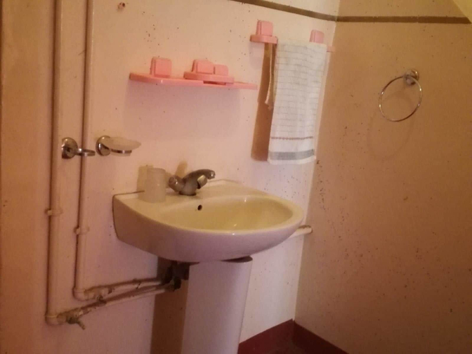 Bathroom, Dar Almanadir Todra - Hostel, Ouarzazate