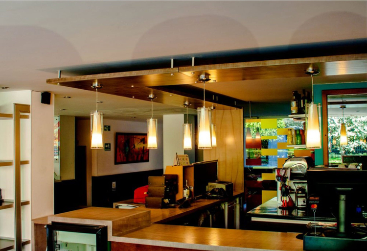 Food & Drinks 5, Apartaestudios Los Andes, Santafé de Bogotá