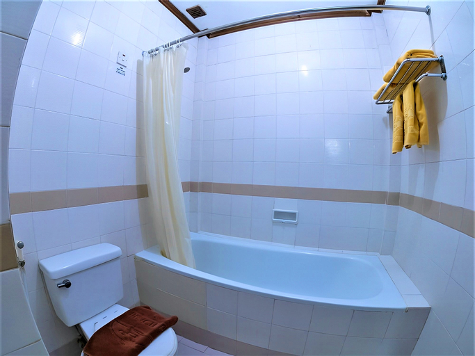 Bedroom 5, Surya Pesona Beach Hotel Pangandaran, Pangandaran