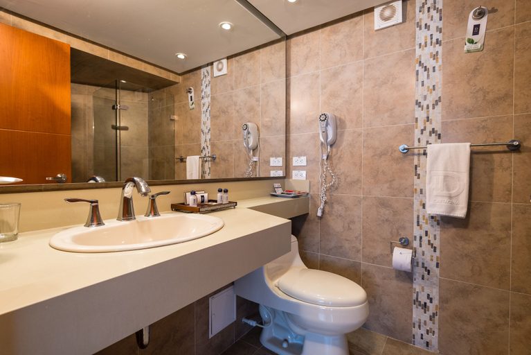 Bathroom 5, Hotel Dann Cartagena, Cartagena de Indias