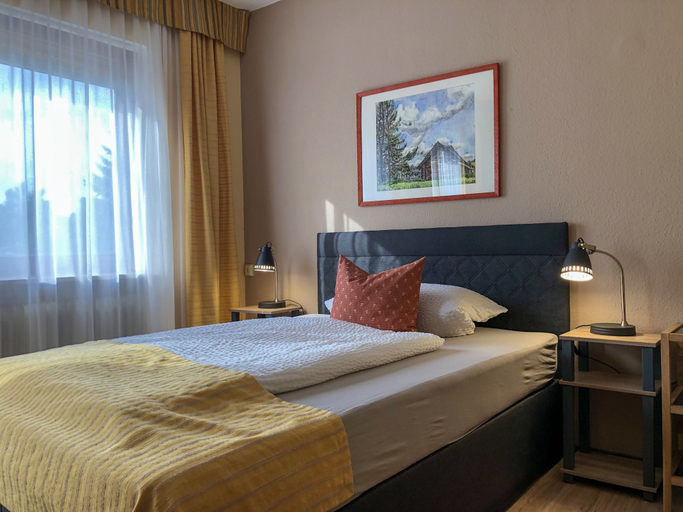 Bedroom 4, Hotel Restaurant Denis, Trier-Saarburg