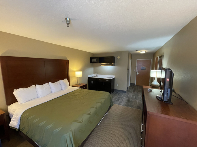 Bedroom 3, Quality Inn & Suites I-40 East, Pulaski
