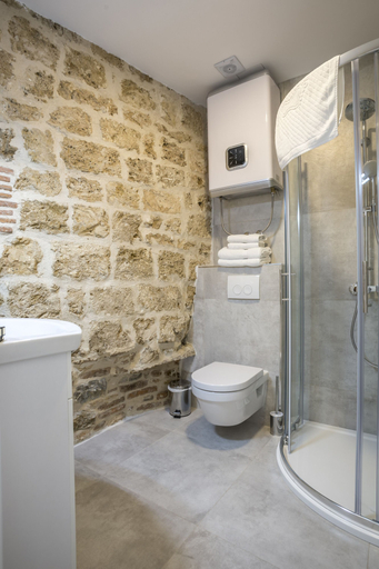 Bathroom 5, Centro di Centri Rooms, Split