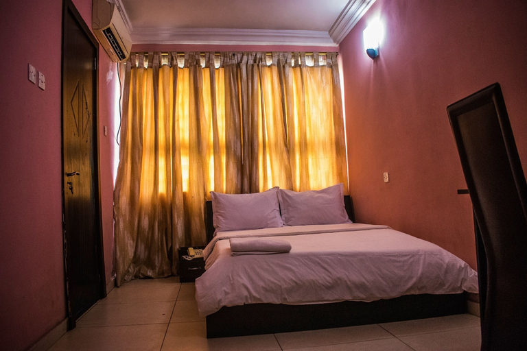 Bedroom 2, Dbi Guest House, Mushin