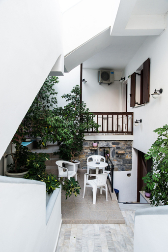 Others 4, Villa Maria, North Aegean