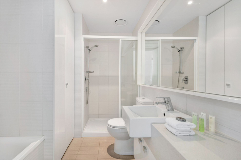 Bathroom, MJ Shortstay Whiteman St Apartments, Melbourne