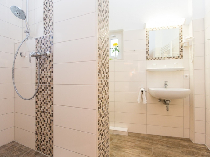 Bathroom 3, Hotel Bellevue, Herzogtum Lauenburg