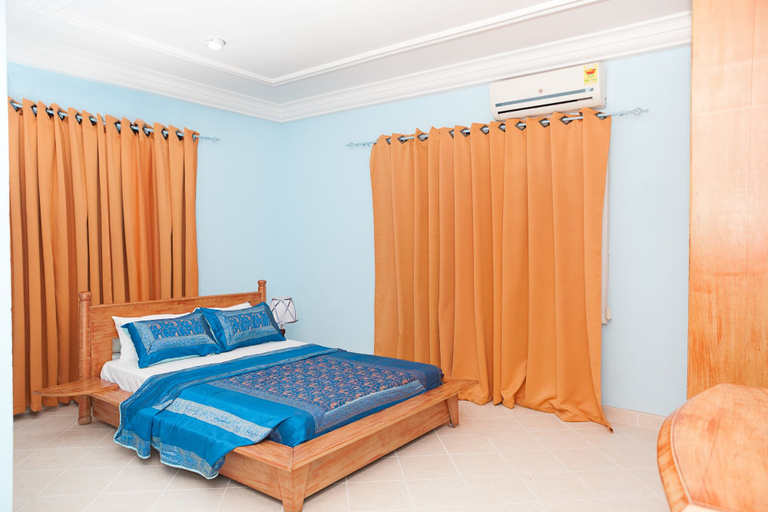 Bedroom 2, Maxwell Court Apartments, Accra