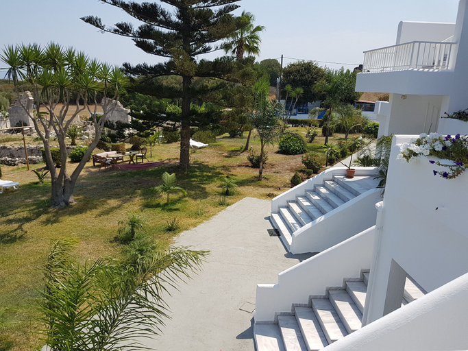 Others 4, Eftihia Studios, South Aegean
