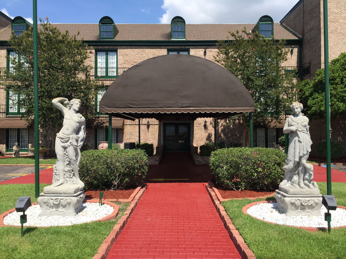 Exterior & Views 1, Royal Suites, East Baton Rouge