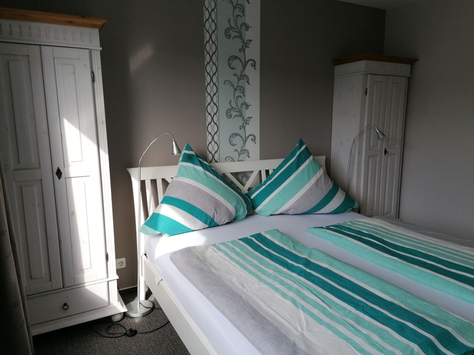 Bedroom 4, Frühstückshotel Möven Kieker, Dithmarschen