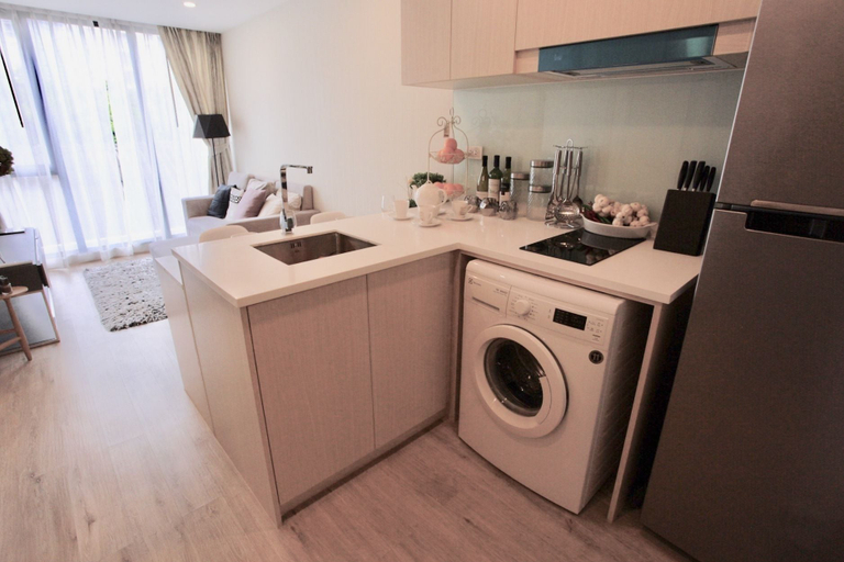 Others 5, Serio Condo, Khlong Toey