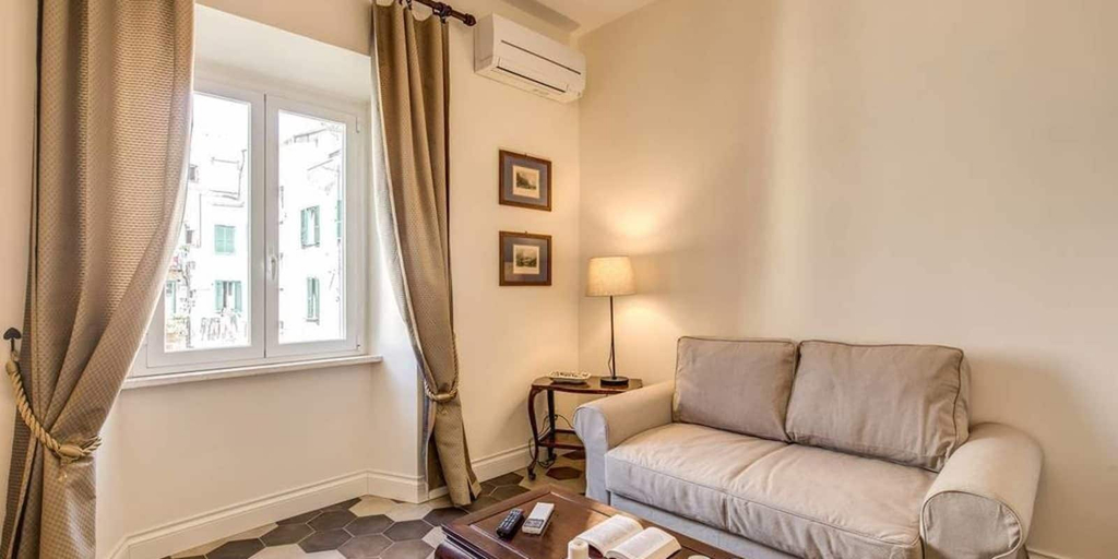 Living area 4, Principe Amedeo 2, Rome