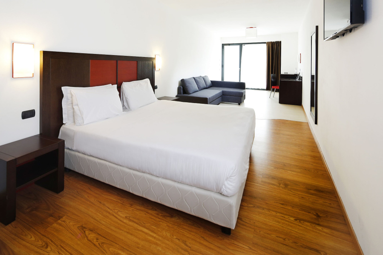 Bedroom 3, Hotel Holiday La Marca, Treviso