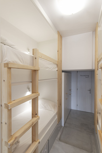 Bedroom 4, Bedspot Hostel, South Aegean