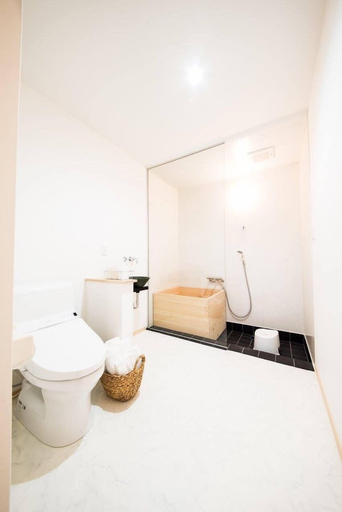 Bathroom, Mibudera Umenotoan, Kyoto
