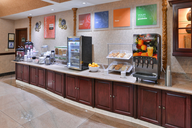 Food & Drinks 4, Citrus Suites Redlands Loma Linda Hotel, San Bernardino
