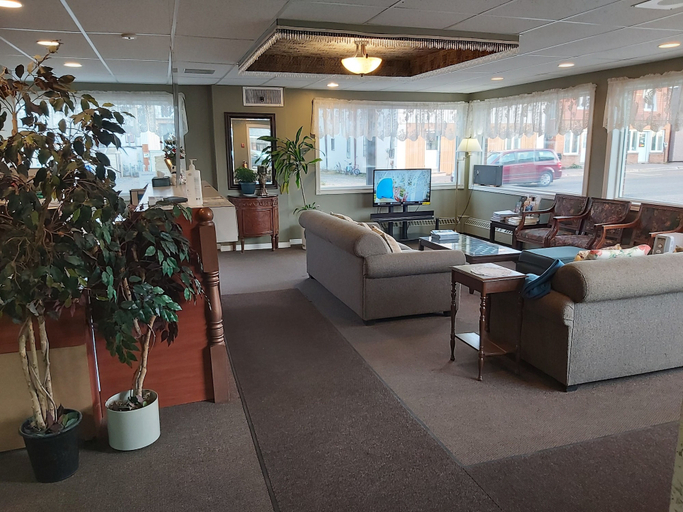 Others 5, Travel Inn, Cochrane