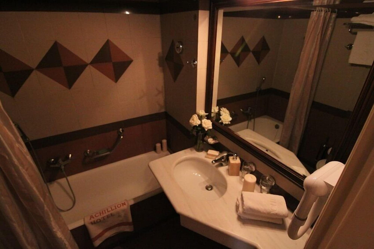Bathroom 4, Achillion Hotel, Attica
