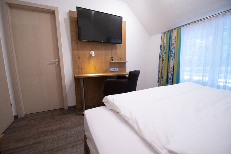 Bedroom 2, Taste Smart Hotel Backnang, Rems-Murr-Kreis