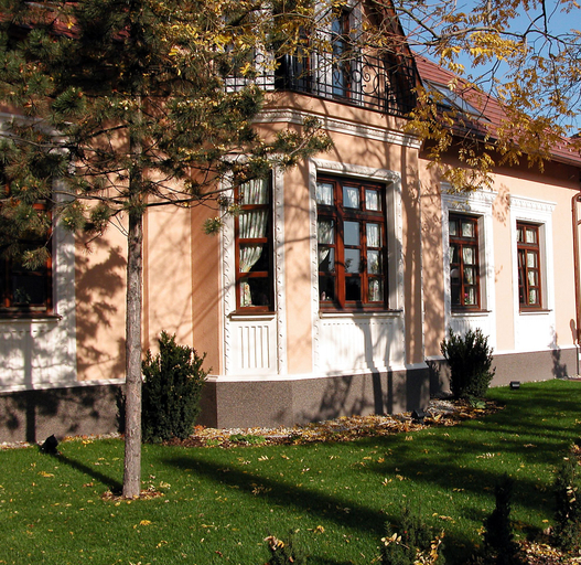 Exterior & Views 2, Villa Rosa Restaurant & Pension, Dunajská Streda